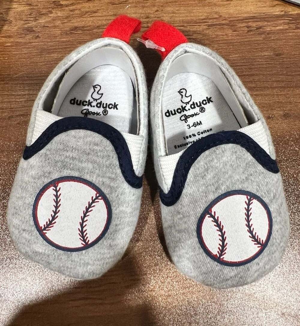Duck Duck Baseball Slip-On Baby Crib Shoes Size 3-6M Gray
